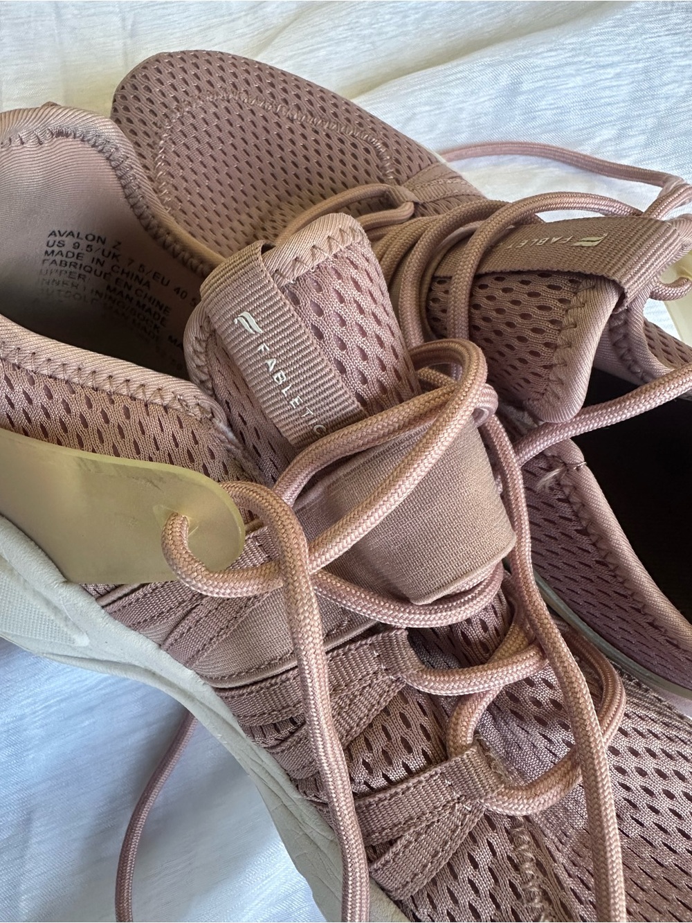 Fabletics Avalon Performance Sneaker - Picture 6 of 7